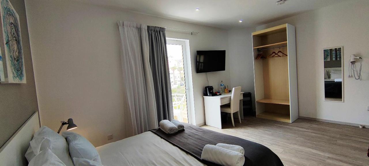 Villa Arjuza - Private Self Catering Bedrooms With Bathroom Is-Swieqi Eksteriør billede