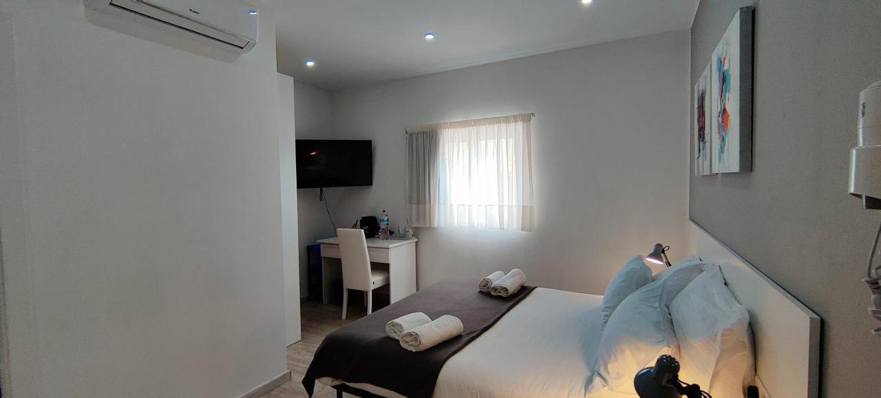 Villa Arjuza - Private Self Catering Bedrooms With Bathroom Is-Swieqi Eksteriør billede