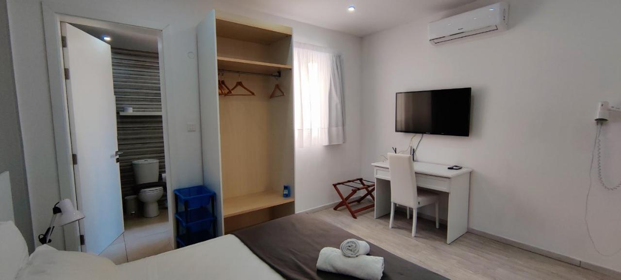 Villa Arjuza - Private Self Catering Bedrooms With Bathroom Is-Swieqi Eksteriør billede